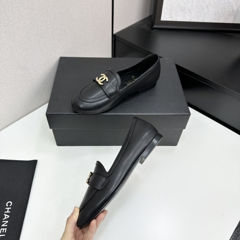 Ch**el loafers